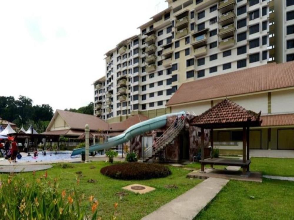 Puteri Beach Resort Port Dickson Dış mekan fotoğraf