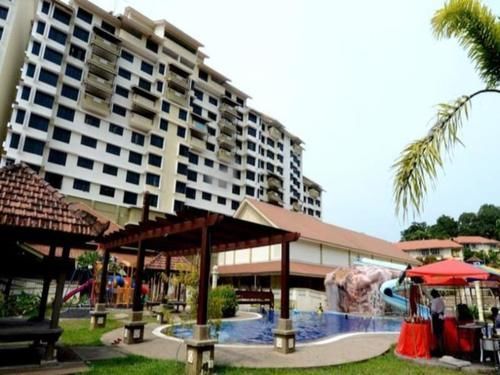 Puteri Beach Resort Port Dickson Dış mekan fotoğraf